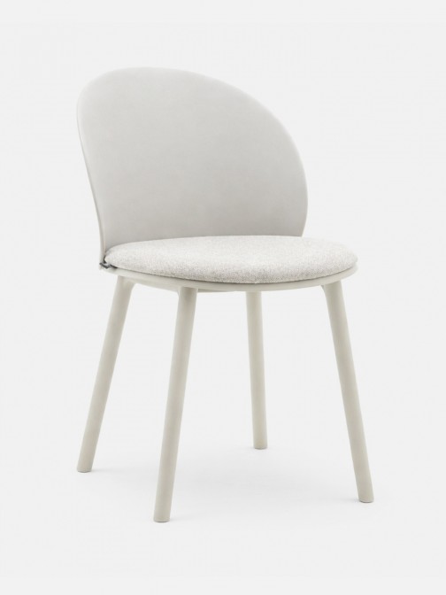 Stella light gray polypropylene chair with cushioned seat