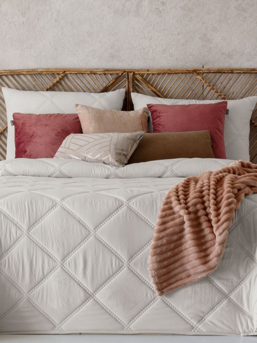 Colcha Cama de Casal Caroline Geomtrico Bege