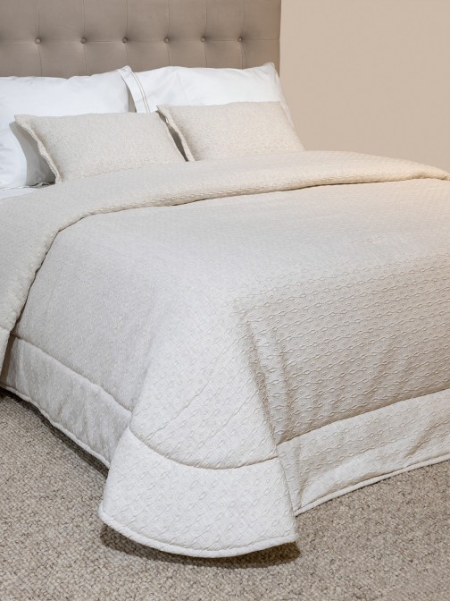 Boreal Beige Double Bedspread