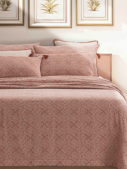 Colcha cama doble Duna con estampado geom�trico naranja