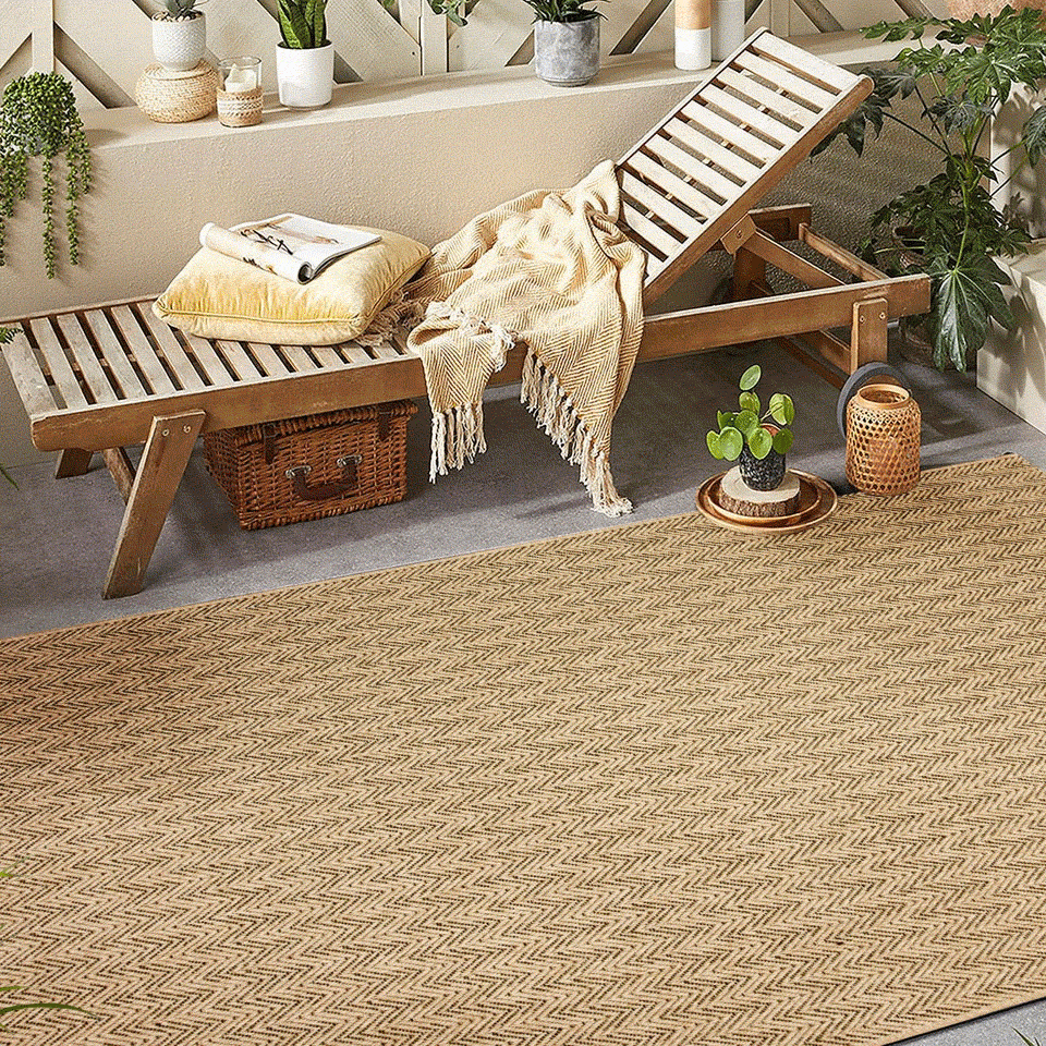 In & Out Carpets