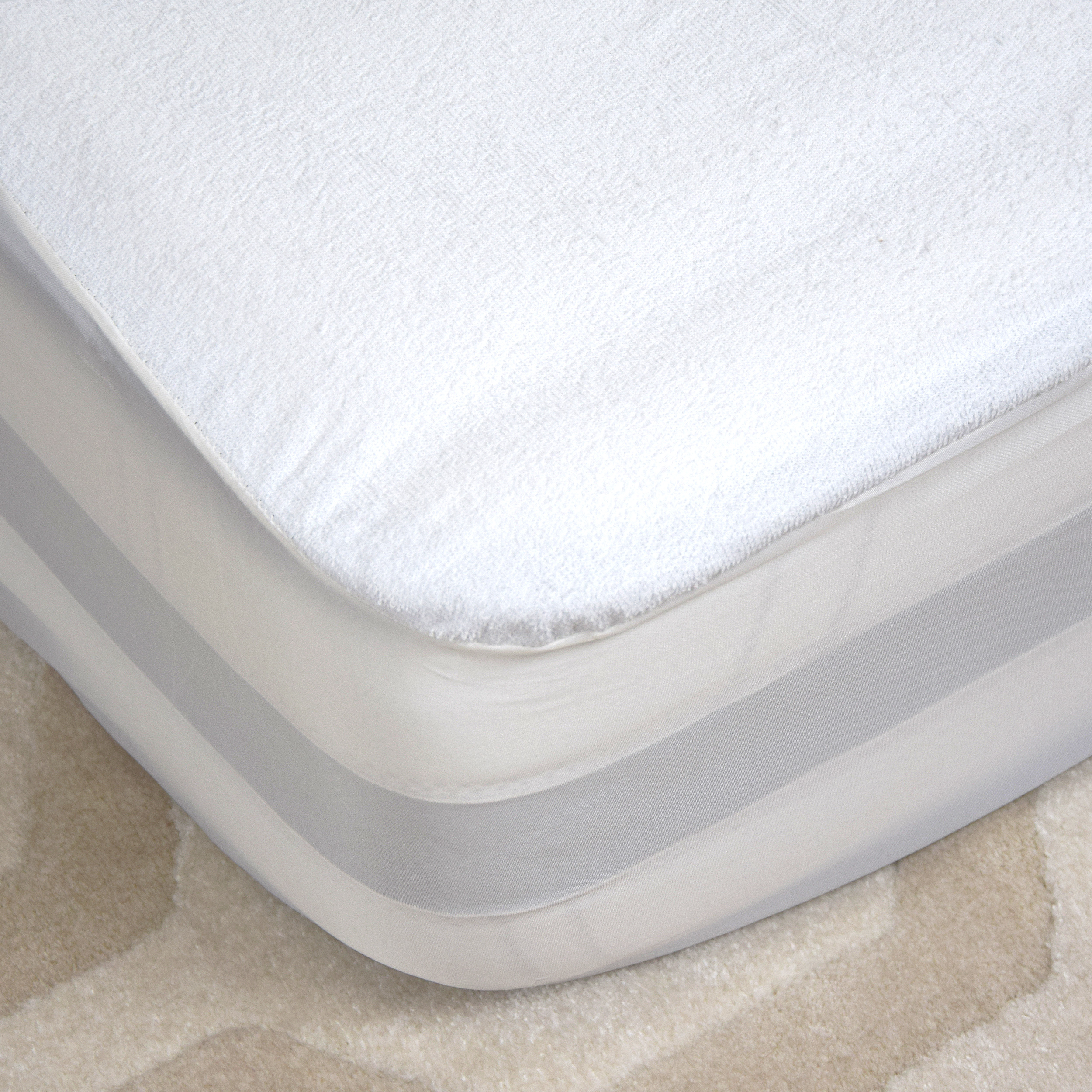 Protetor de Colchão Impermeável Cama de Solteiro 90 Branco