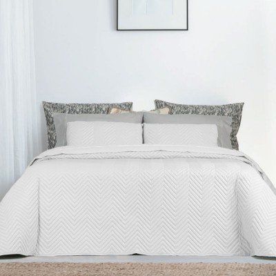 Troia III Chevron Double Bed Bedspread White