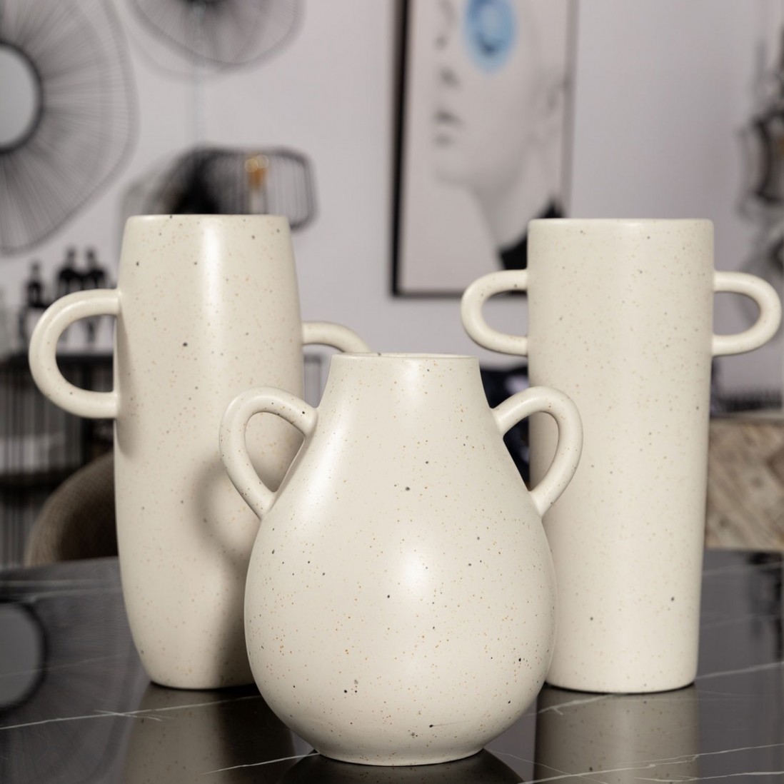 Ceramic Vase 610