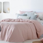 Linette Bedspread