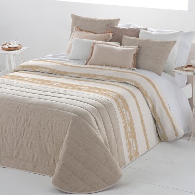 Nina Bedspread