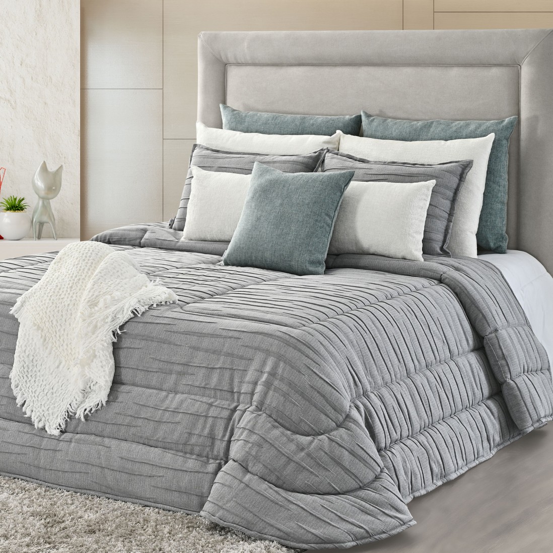 Dione Abstract Double Bed Bedspread Gray