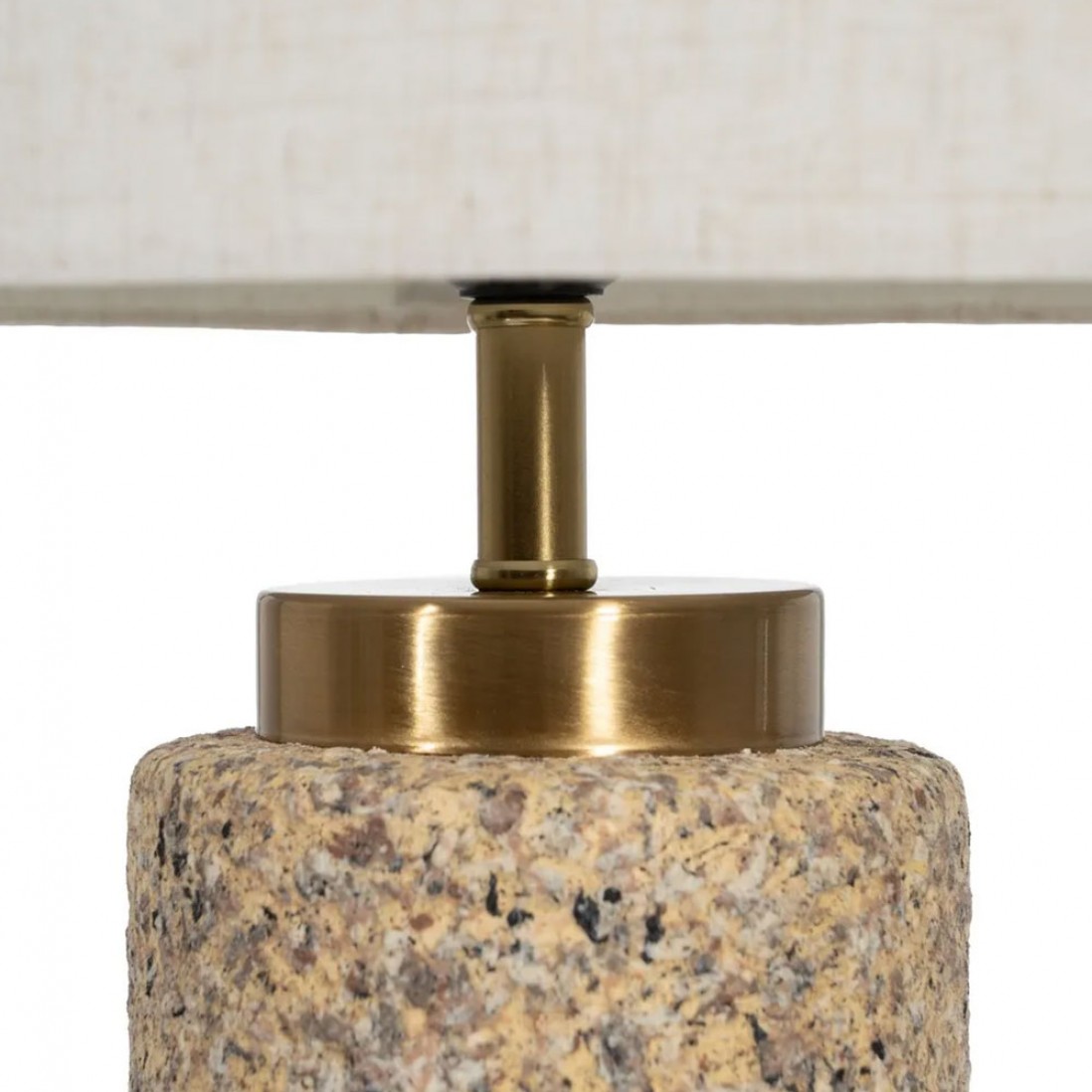 Metal and Ceramic Table Lamp 186 Beige/Golden