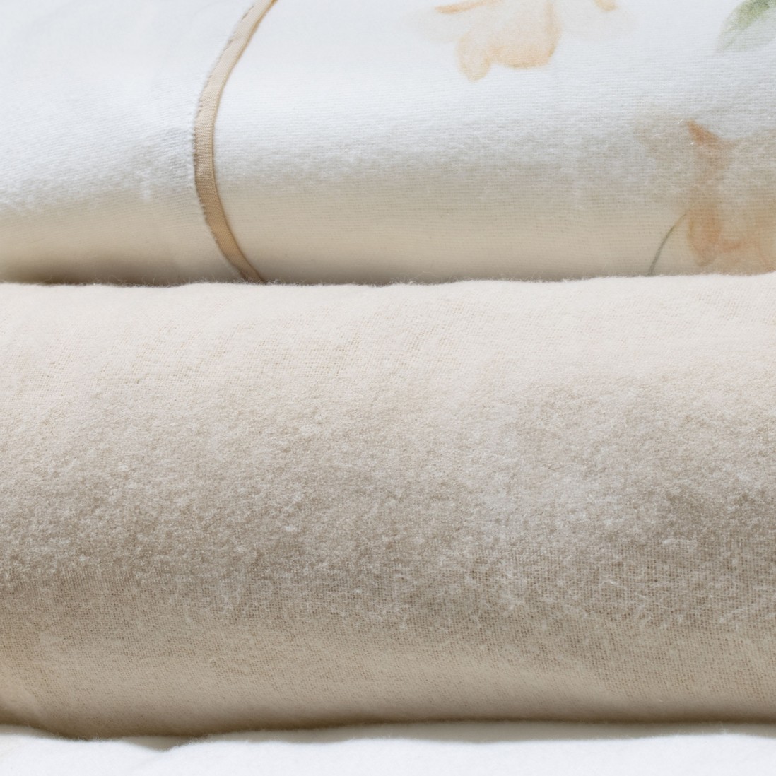 Flora 4 Piece Flannel Double Bed Set Beige