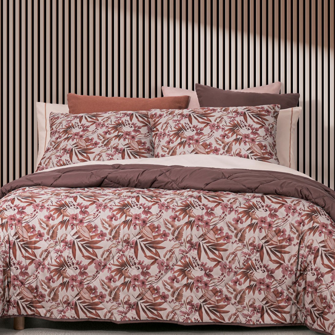 Edredn Cama Doble Rubi Floral Multicolor