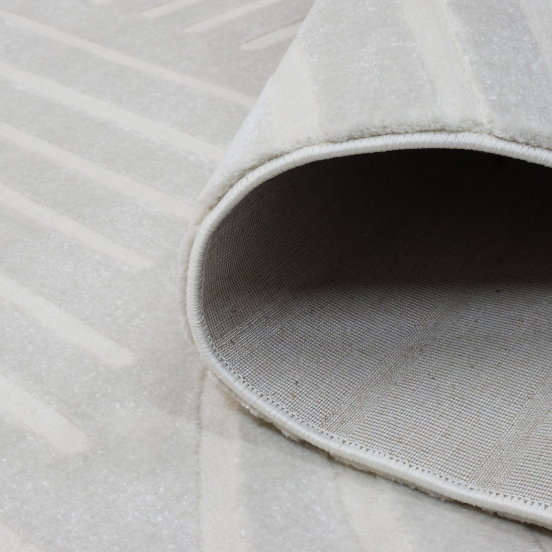 Geometric Area Rug Namur 588/001 White