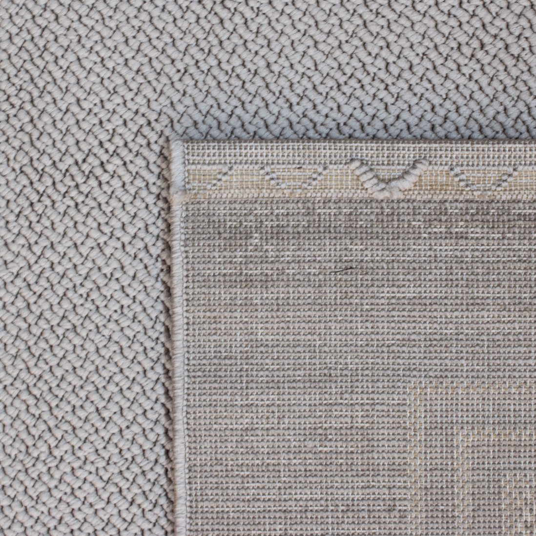 Geometric Area Rug Buckley 42326/070 Gray