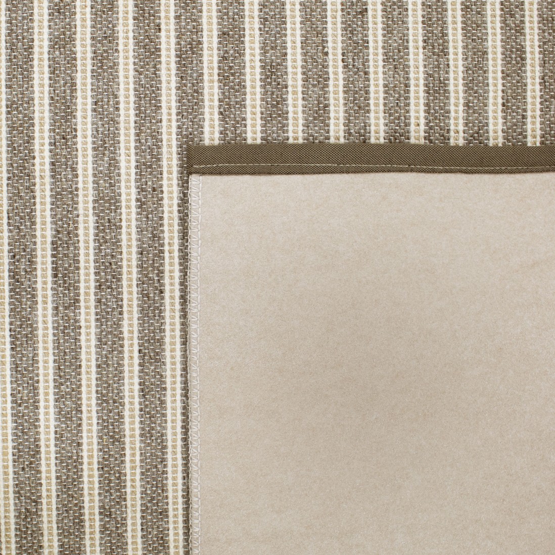 Geometric Area Rug Wooly 12101/680 Brown
