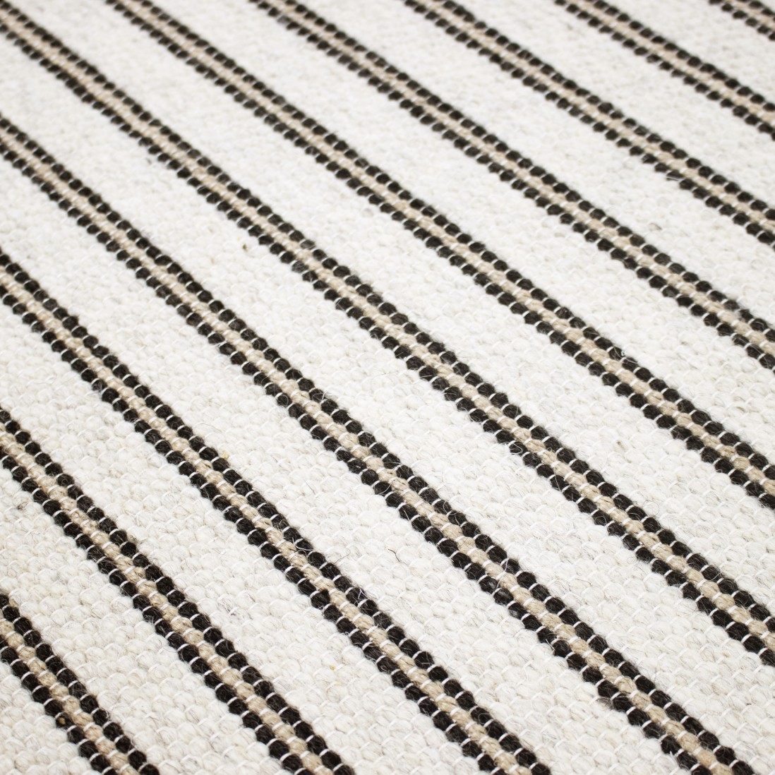 Geometric Area Rug Wooly 12101/350 Beige