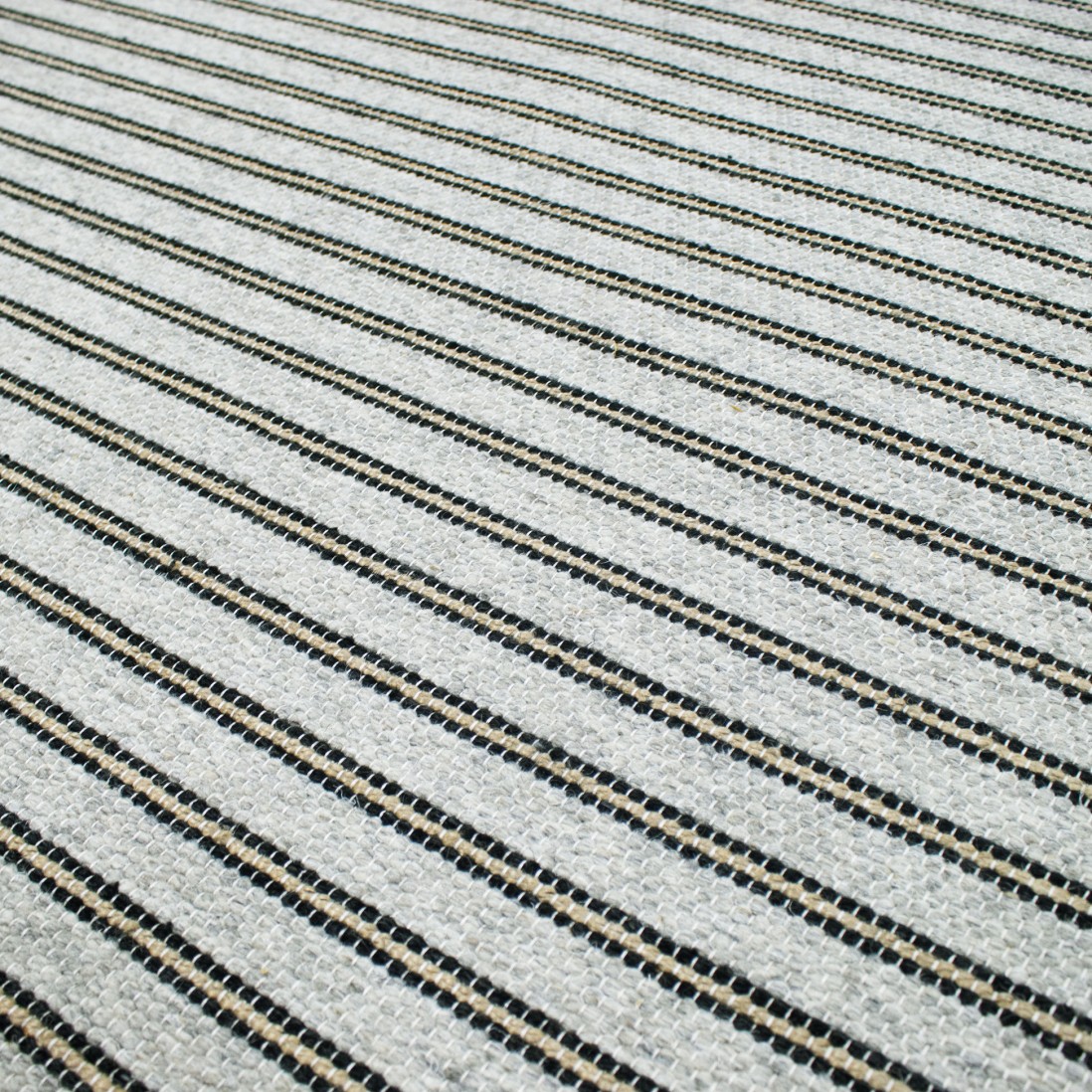 Geometric Area Rug Wooly 12101/370 Gray