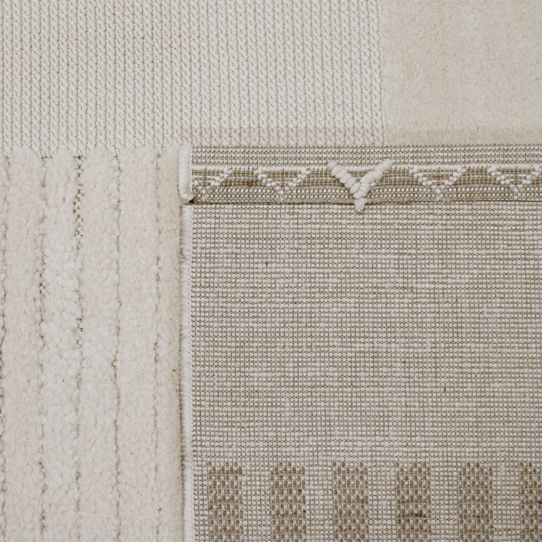 Geometric Area Rug Buckley 42323/060 Ivory White