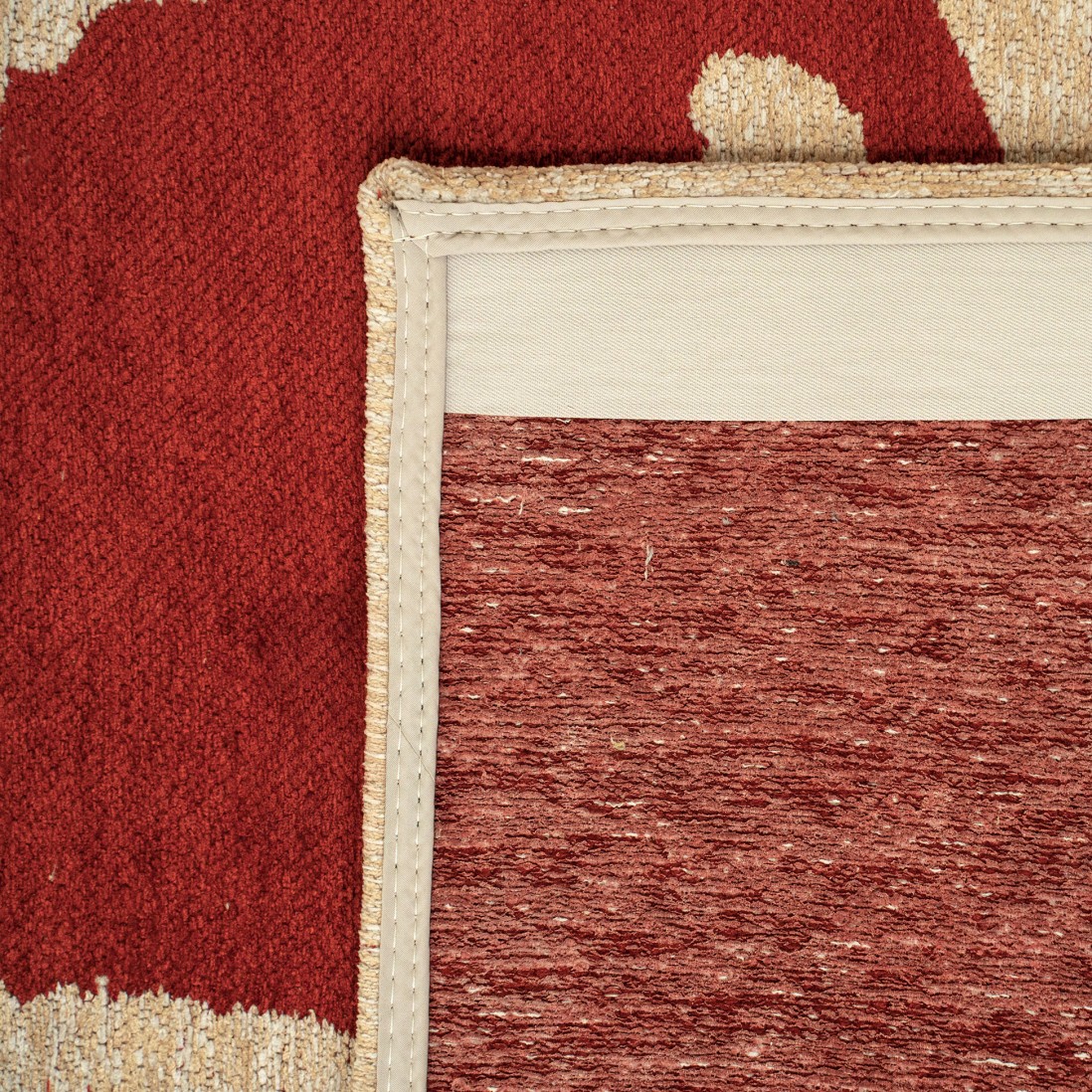 Abstract Area Rug Lace Chenille 9847 Red