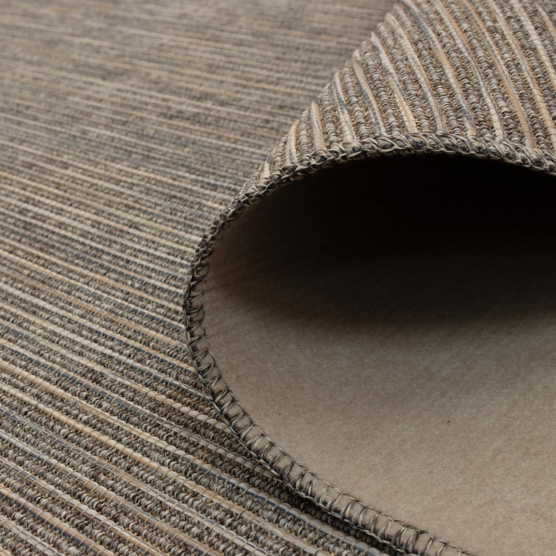 In & Out Area Rug Togo 41303/077 Gray