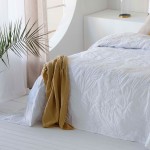 Mireya Floral Double Bed Bedspread White