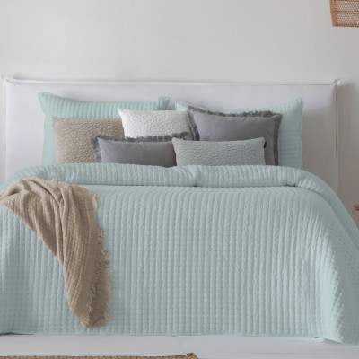 Azara Geometric Double Bed Bedspread Green
