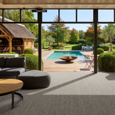In & Out Custom Rug Ostia 090 Gray