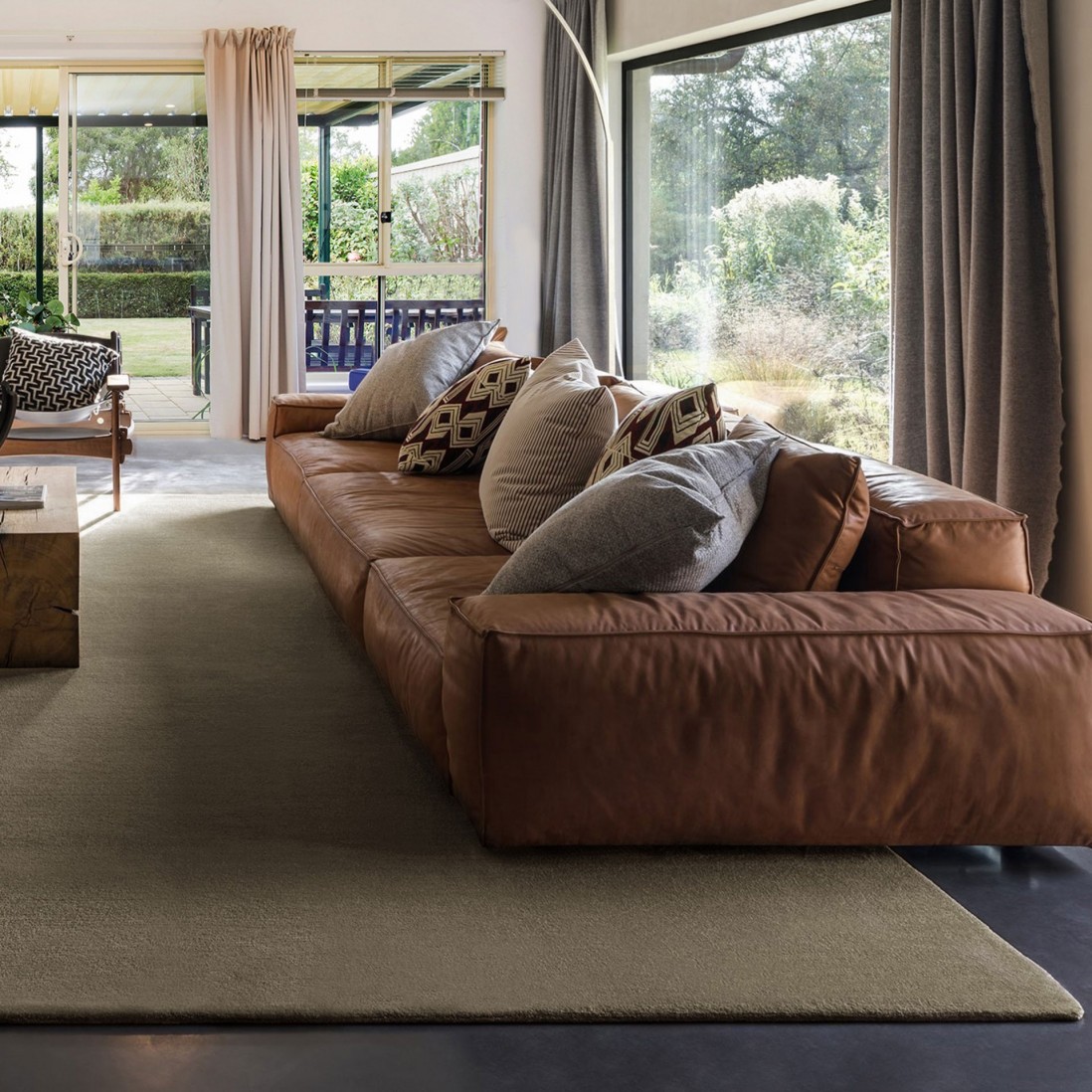 Custom Rug Chivasso 142 Brown