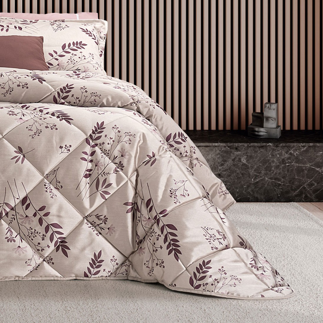 Edredn de Cama Doble Sila Floral Burdeos