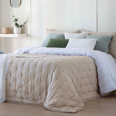 Colcha Cama de Casal Libet Falso Liso Bege Colcha Cama de Casal Libet Falso Liso Bege