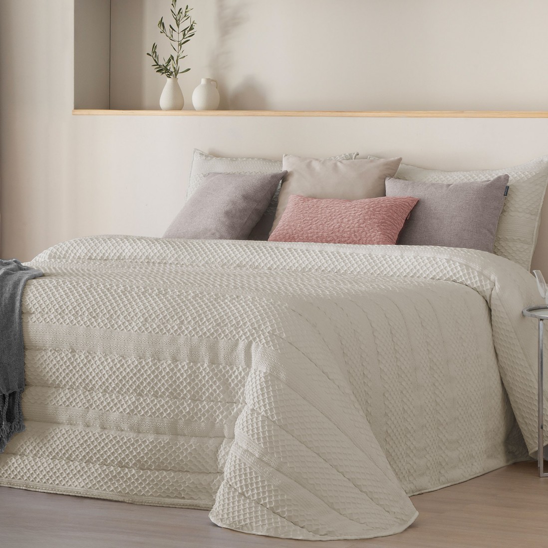 Colcha Cama de Casal Lindel Geométrico Bege Colcha Cama de Casal Lindel Geométrico Bege