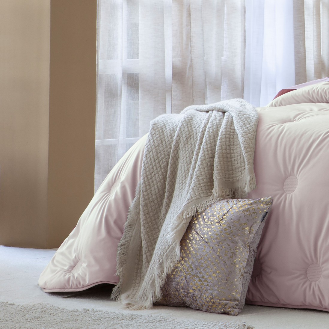 Colcha Cama de Casal Odin Falso Liso Lavanda Colcha Cama de Casal Odin Falso Liso Lavanda