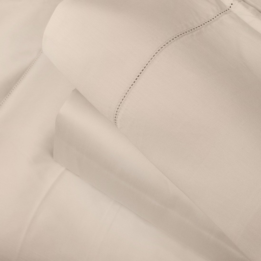 Juego de Sbanas Cama Doble Royal Saten 100% Algodn 4 Piezas Beige