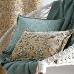 Shana cotton cushion sage with white floral pattern 45 x 45 cm