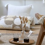 Balma cushion in ecru with embroidery geometric pattern 30 x 50 cm