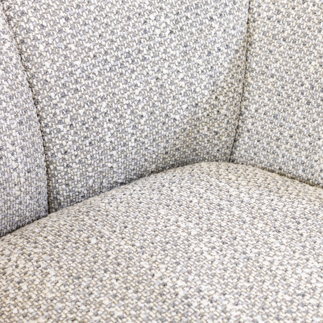 Drava swivel armchair in gray chenille