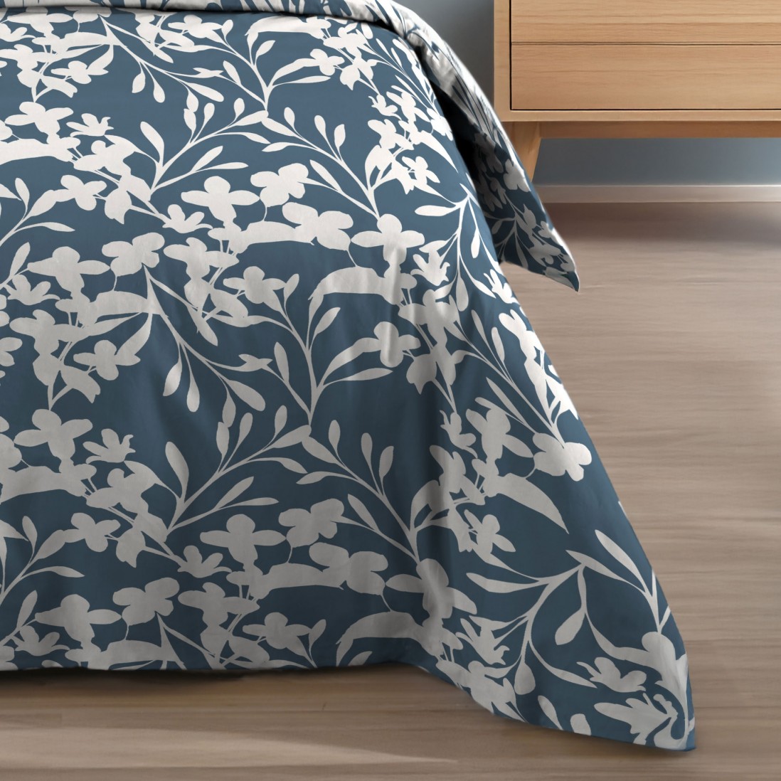 Marjolaine 100% cotton double-sided duvet cover with blue floral pattern for double bed