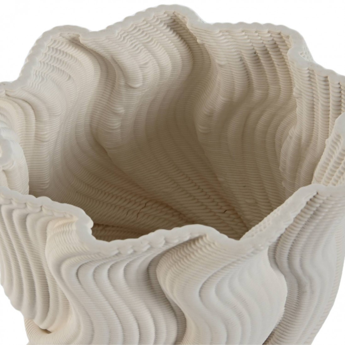 White ceramic 3D jar 845 26 cm
