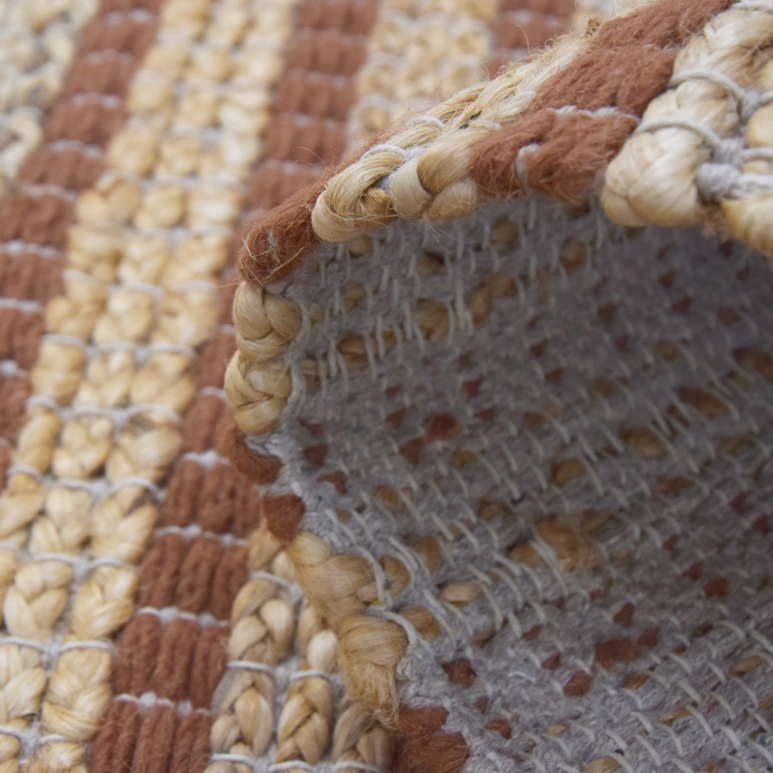 Area Rug Natural Jute in jute and wool rust color 192