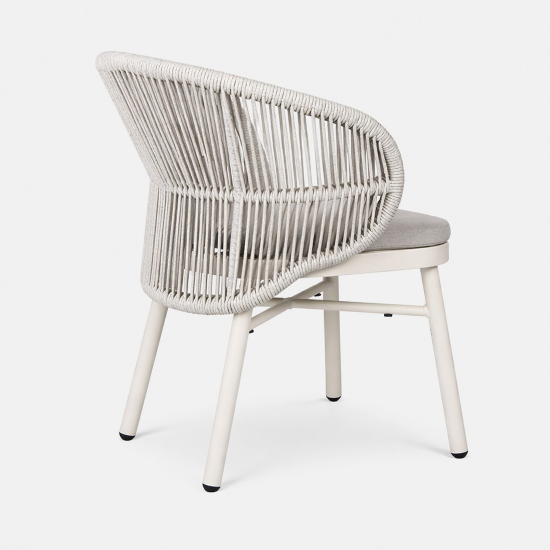 Trebbia light gray stackable outdoor chair in rope and aluminum