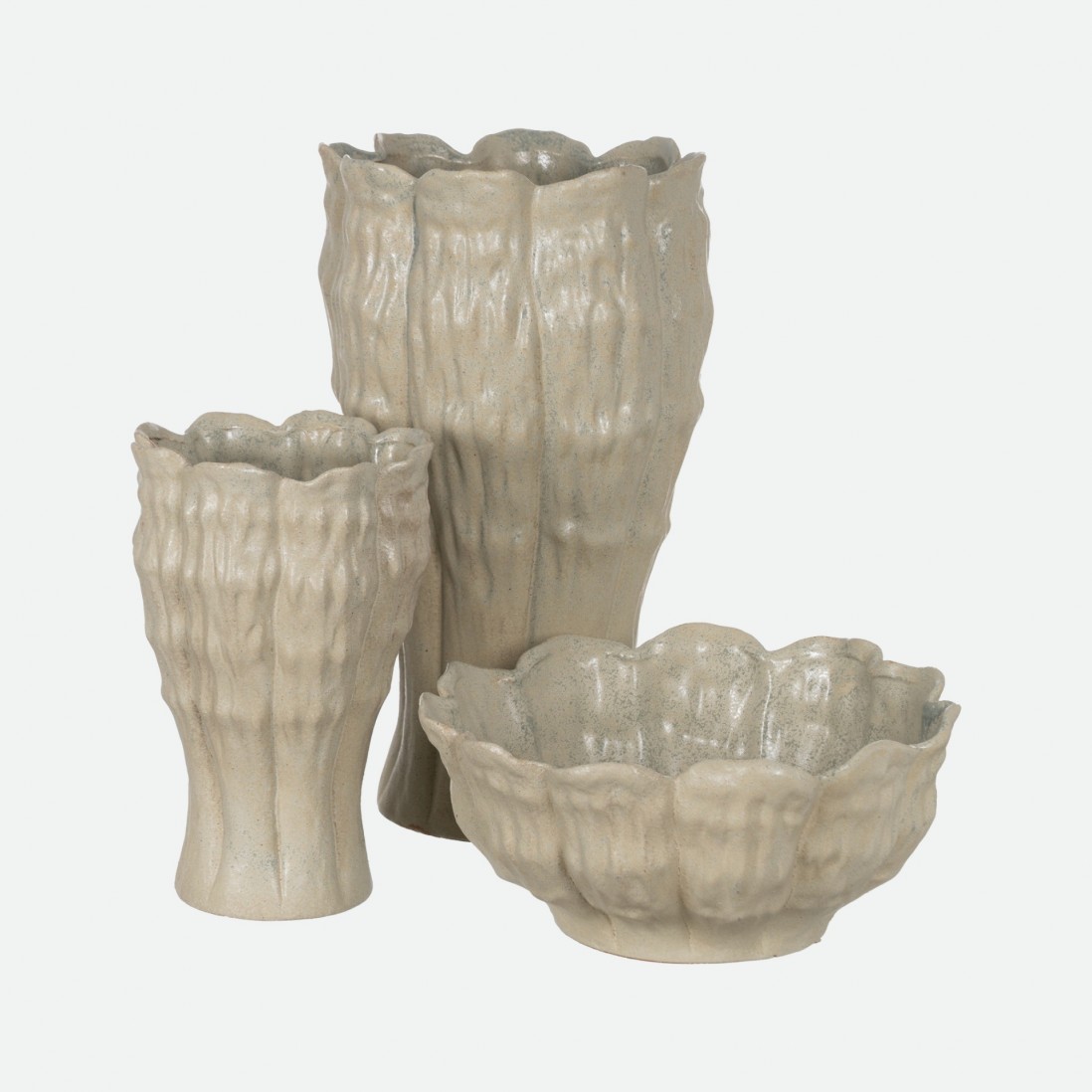 Ceramic centerpiece 393 beige