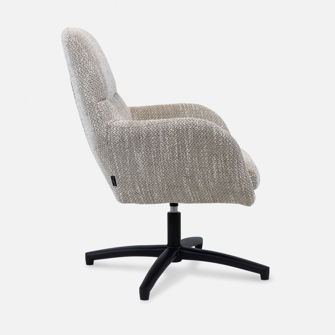 Drava swivel armchair in beige chenille