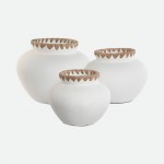 Handmade white jar 213870G in terracotta and raffia