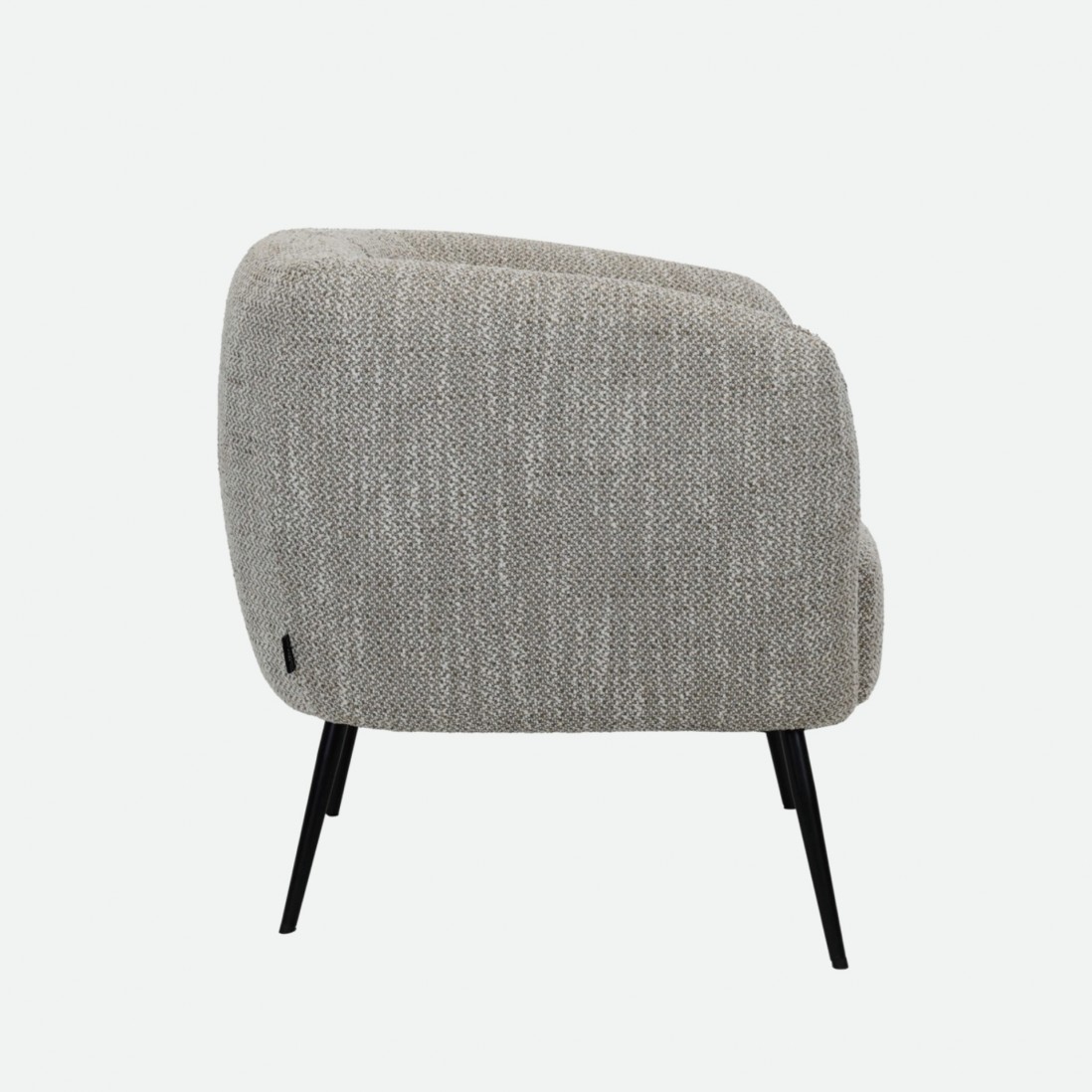 Calcinara armchair in beige chenille with black metal legs