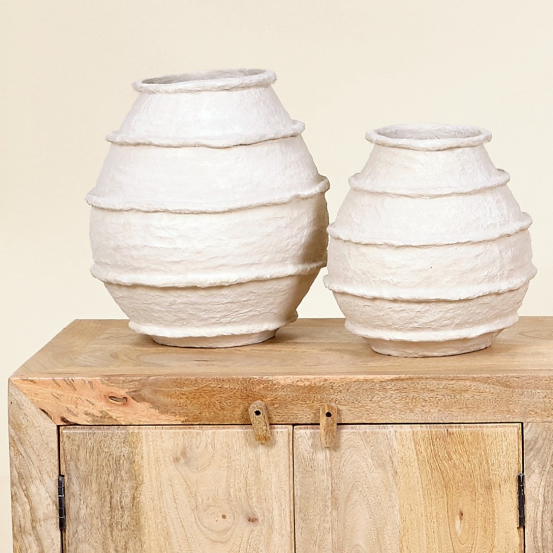 Ivory Jar Riviera mesh fabric 29 cm