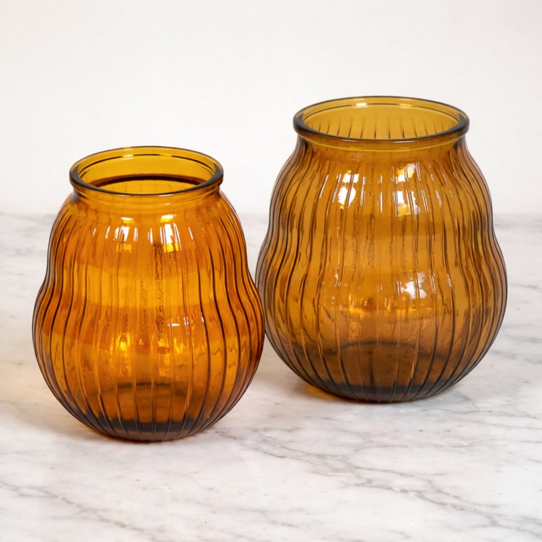Jarra Anfora em vidro reciclado ocre 23 cm