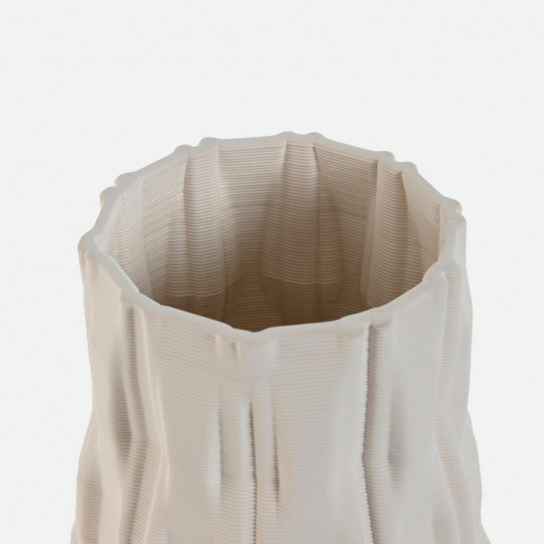White ceramic 3D jar 839 24 cm