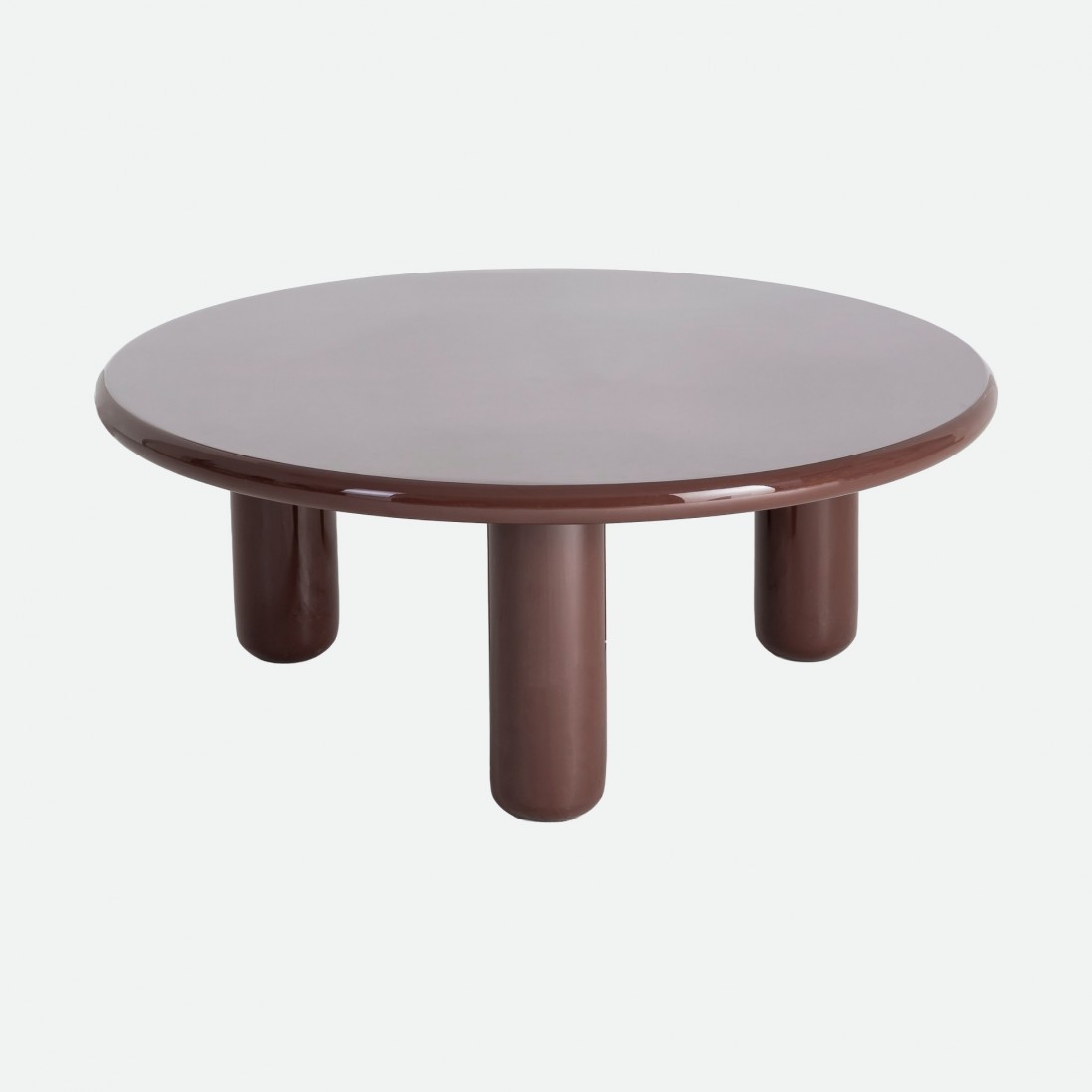 Garnet round coffee table lacquered in burgundy �90cm
