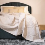 BISET beige double bedspread with wavy texture