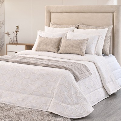 Pacifico Geometric Double Bed Bedspread White