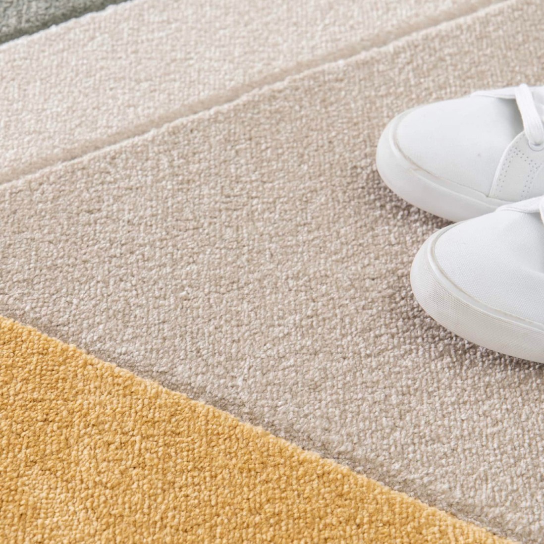 Geometric Area Rug Gabo 38345/052 Multicolor