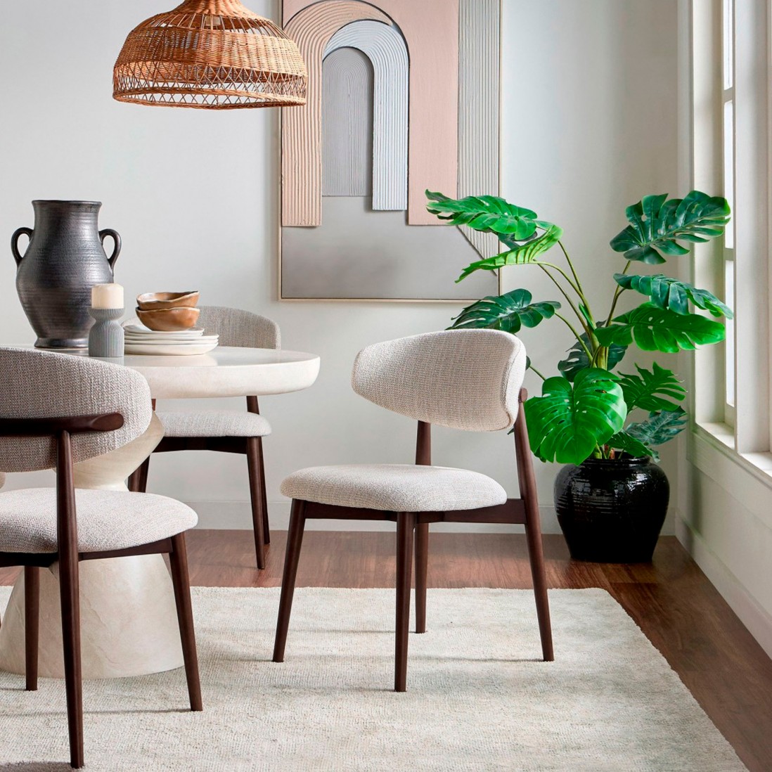 Roya chair in beige chenille with solid wood legs